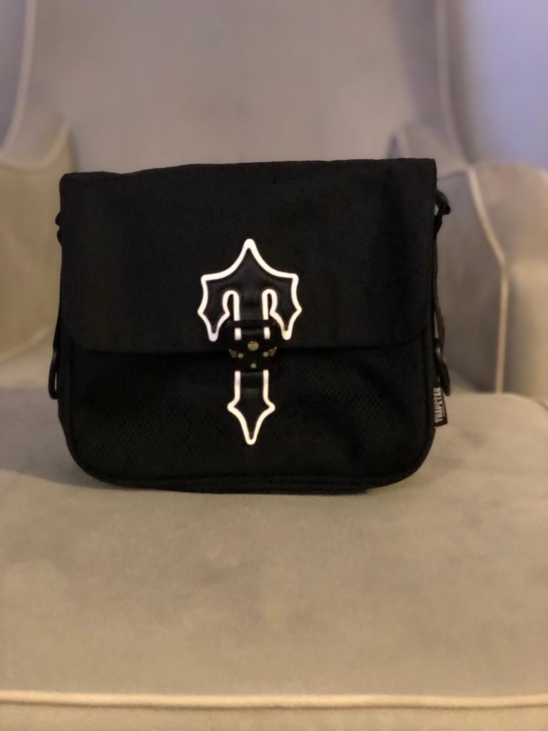 Trapstar Irongate T Cross Body Bag 2.0 Black Brand New in Stanmore, London Gumtree