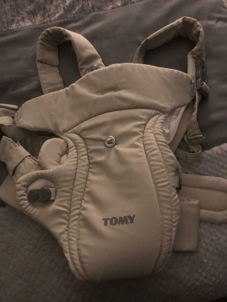 Tomy baby carrier in Hinckley, Leicestershire Gumtree