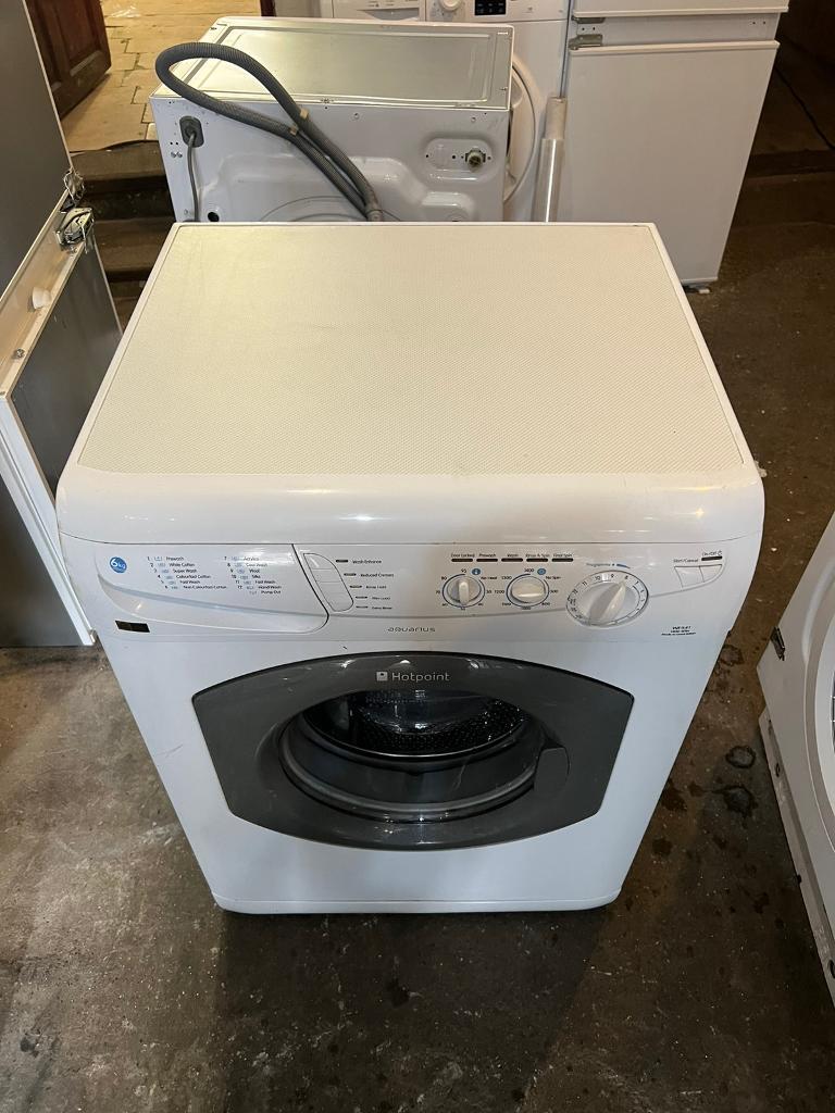 Hotpoint WF541 Nice Washing Machine With 3 Month Warranty in East