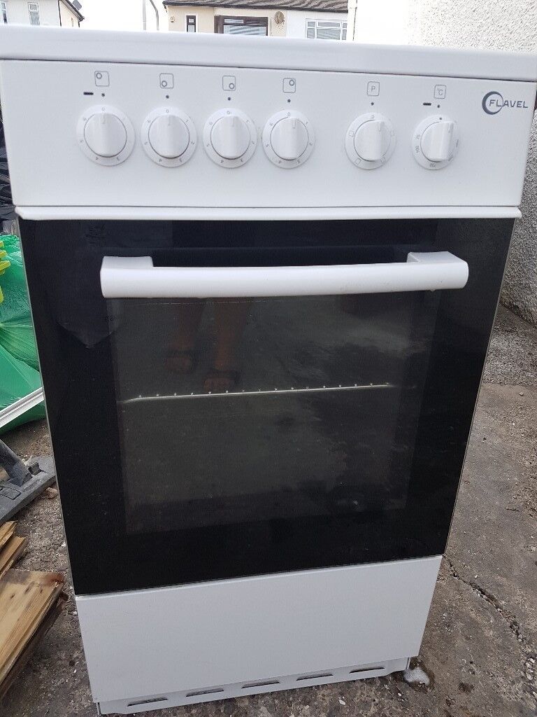FLAVEL White Electric Cooker – White
