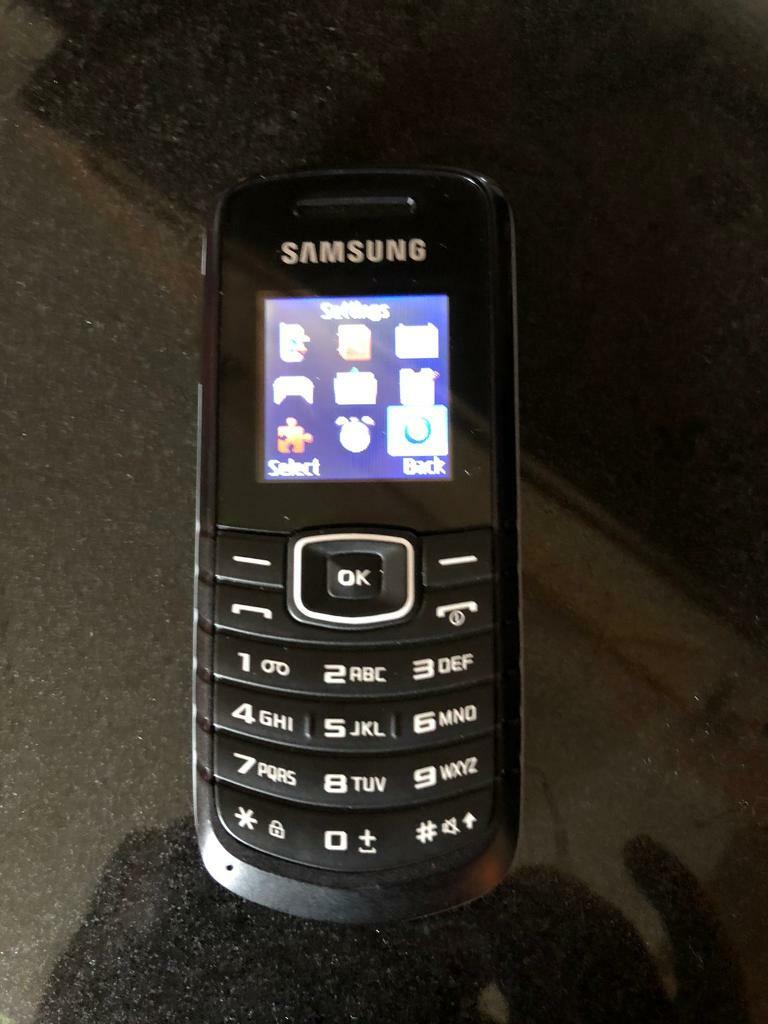 Samsung GT1080i mobile simple phone in Bathgate, West Lothian Gumtree