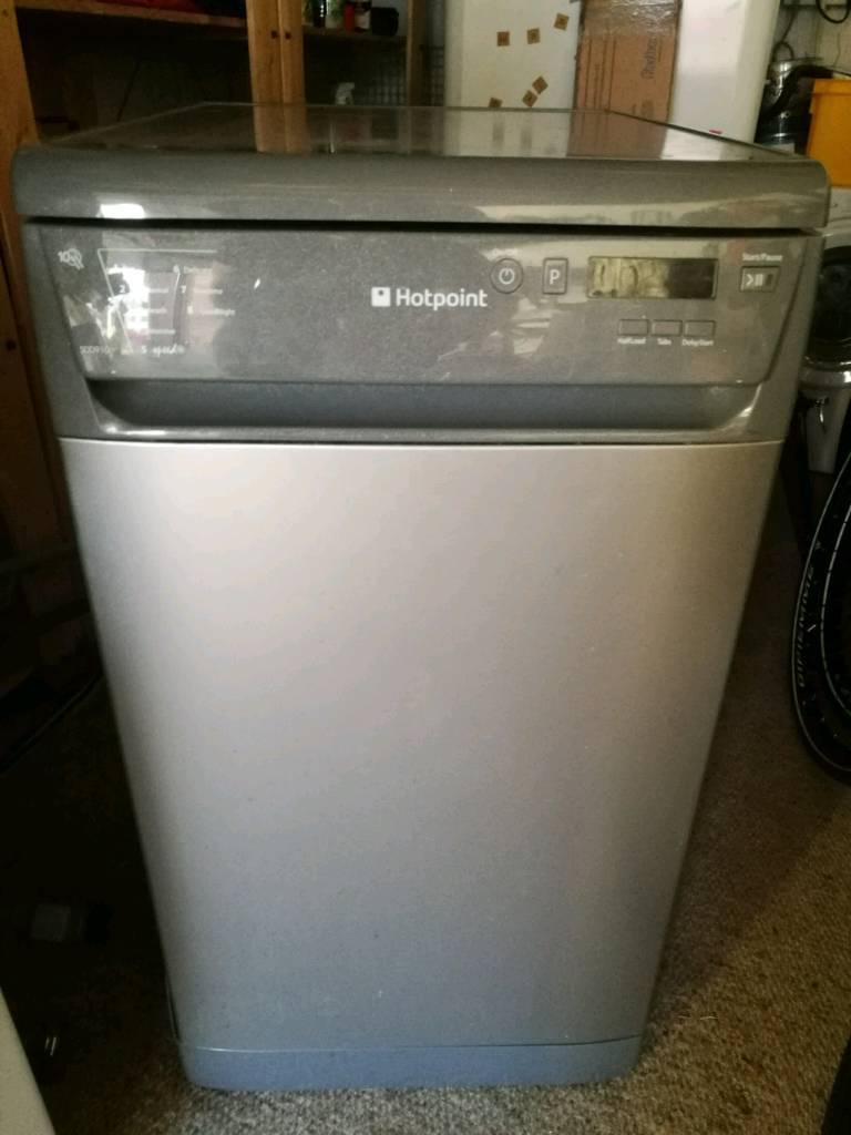 Hotpoint SDD910 Slimline Dishwasher in Kirkstall, West Yorkshire