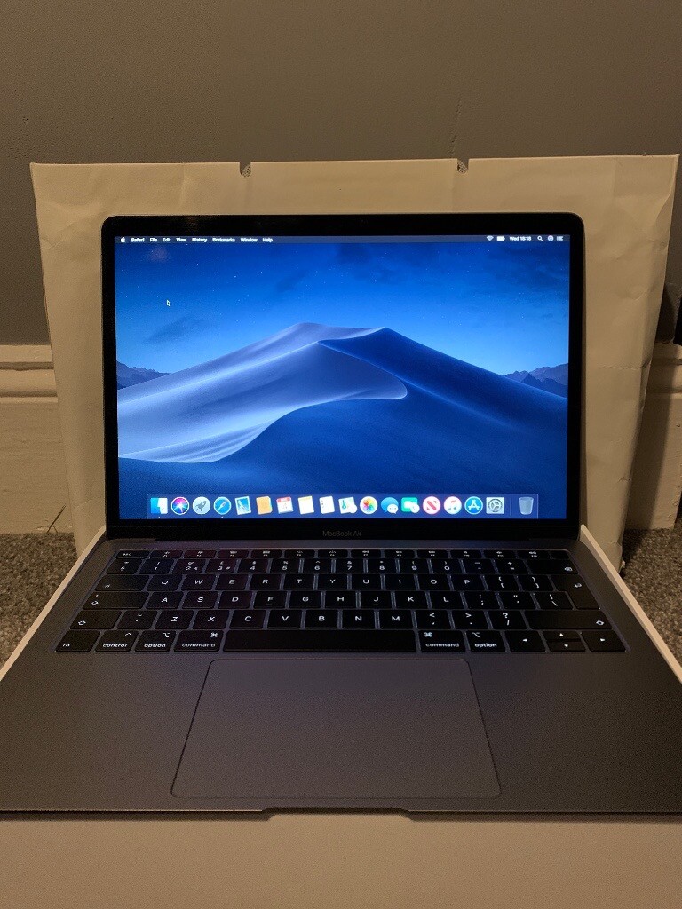 Macbook Air 13-inch Retina , 1.6 GHz , i5 , 8GB RAM 128GB SSD , Space ...