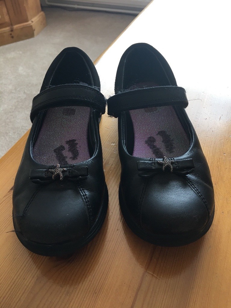 Girls Clark school shoes in Felixstowe, Suffolk Gumtree
