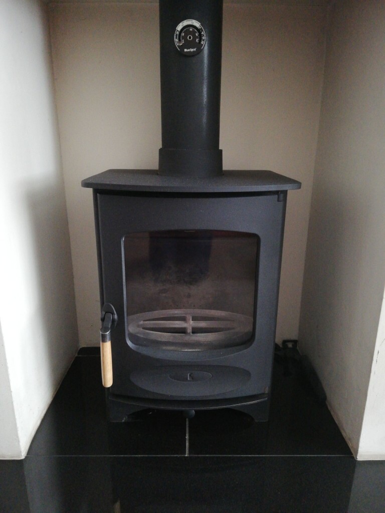 Charnwood C Four Multi Fuel Stove/Log Burner VGC in Ellesmere Port