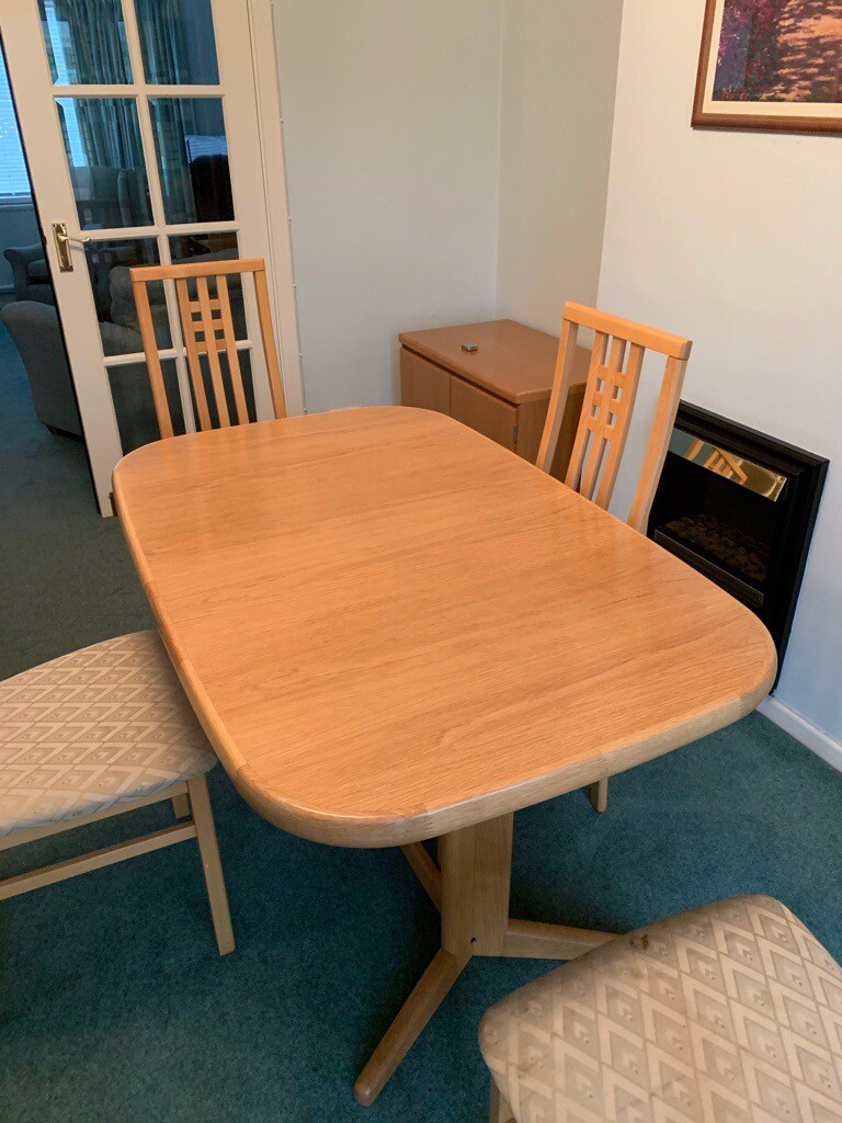 Extendable Oak Dining Room Table and Chairs | in Malone ...