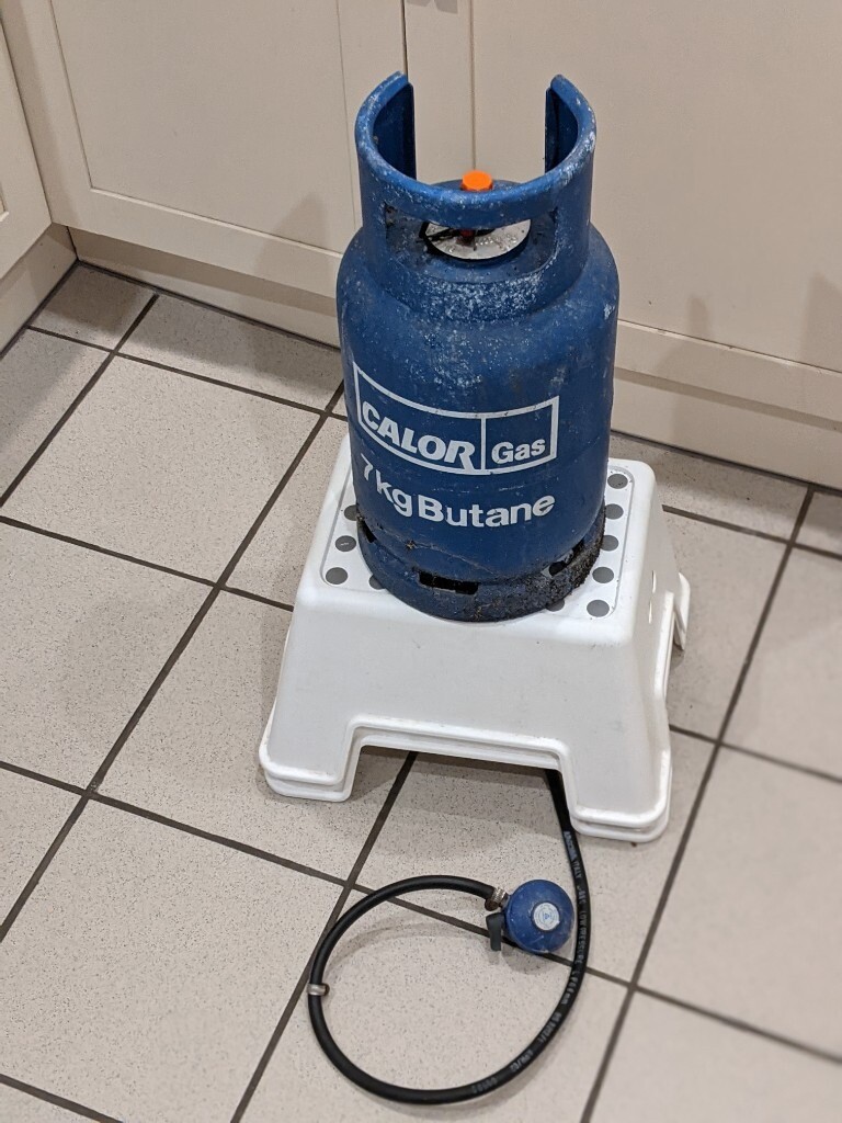 Calor 7kg butane gas bottle, 1/2 full in Fishponds, Bristol Gumtree