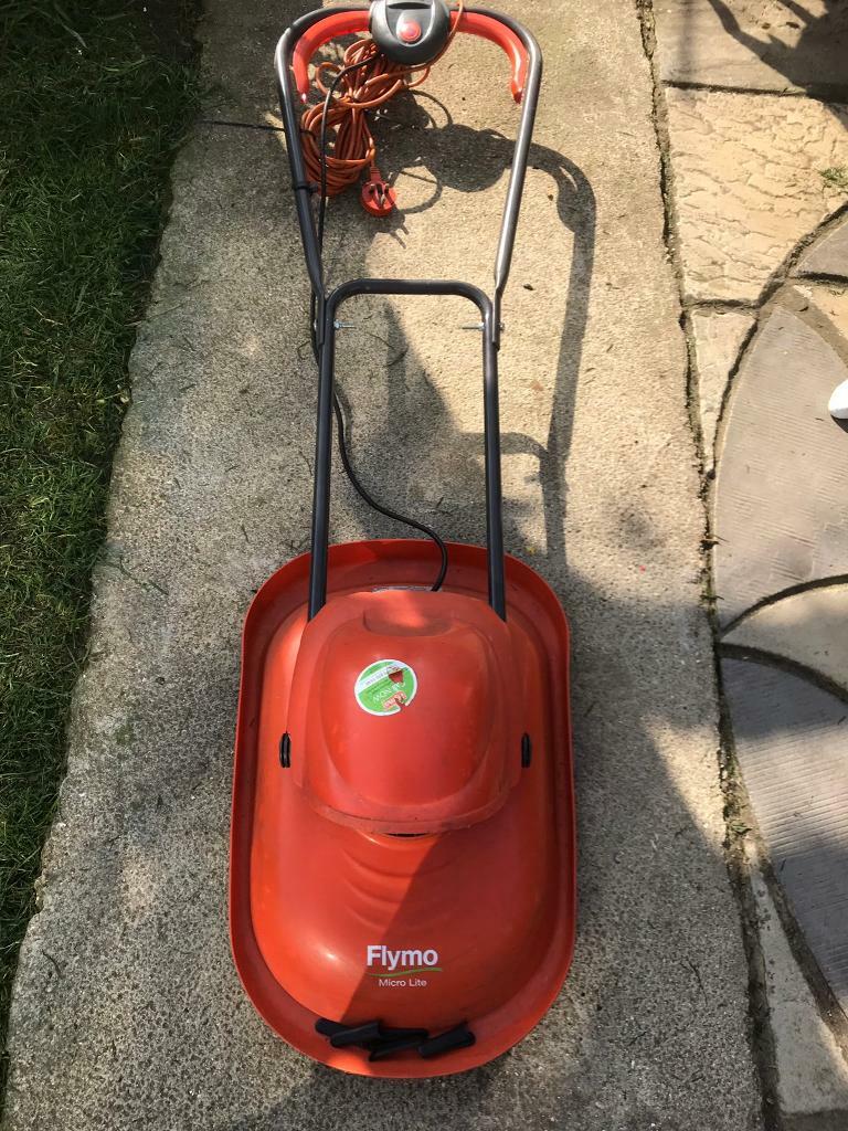 Flymo Microlite lawnmower and spare blades in Southampton, Hampshire