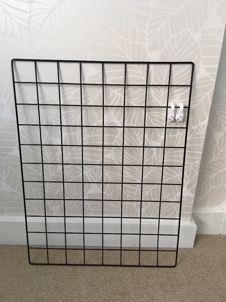 BRAND NEW WIRE GRID WALL HANGER in Cults, Aberdeen Gumtree