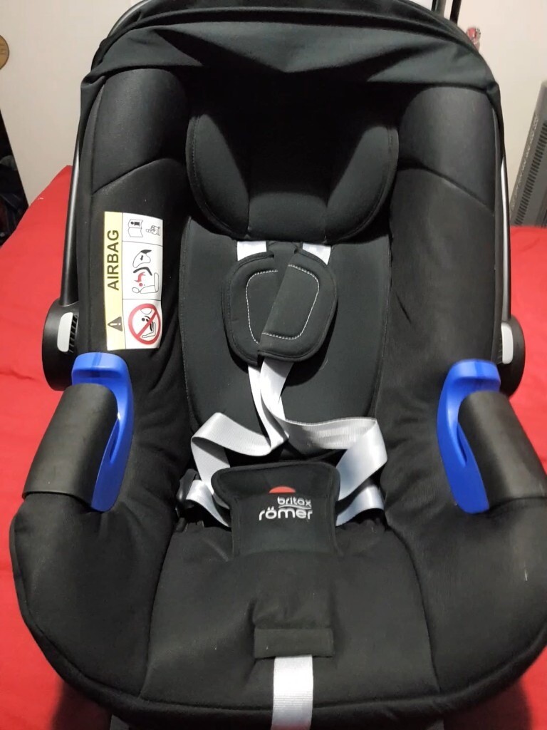 Baby safe i size britax romer car seat x2 £100 each in