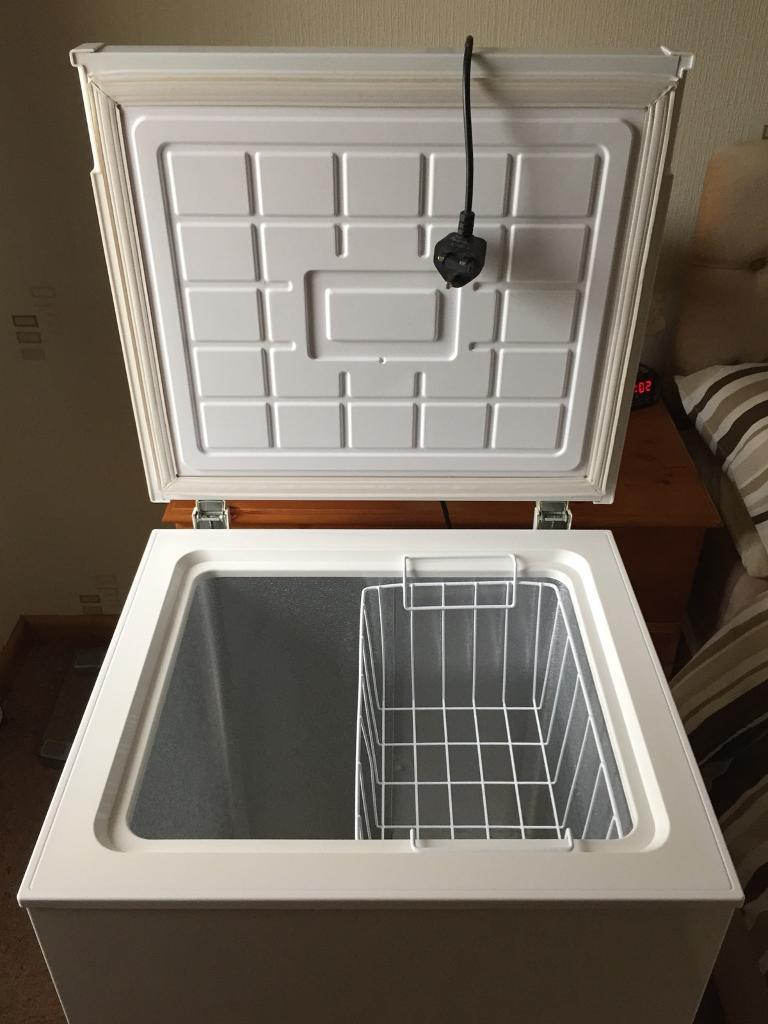 Curry’s Essentials Chest Freezer in Plympton, Devon Gumtree