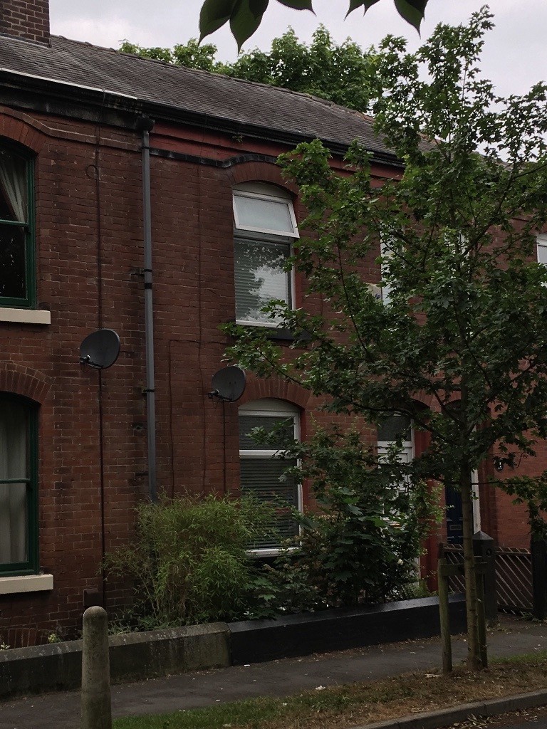2 Bedroom House Heywood in Heywood, Manchester Gumtree