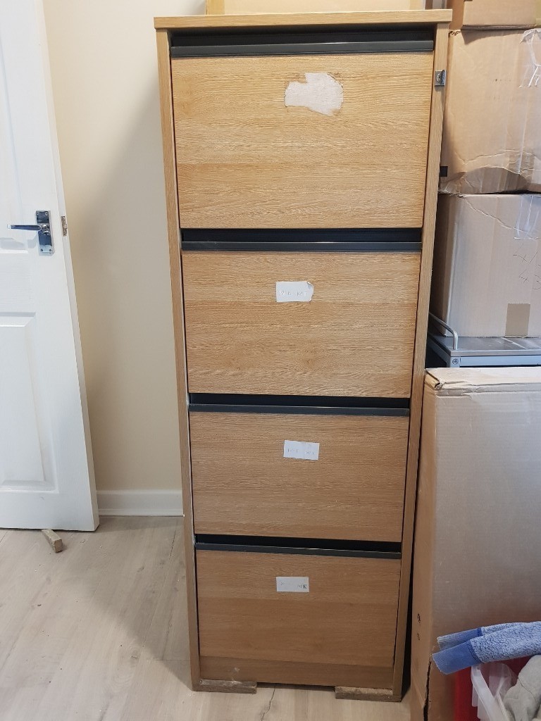 4 drawer wooden filing with lock in East Kilbride, Glasgow