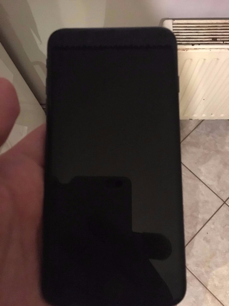 case iphone 11 64gb IPhone 7 in perfect condition! 32gb, Plus   black matte