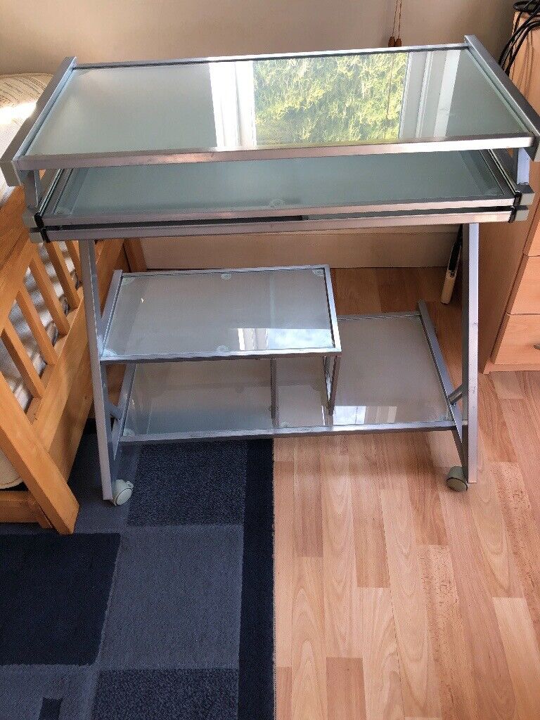 Desk Computer Work Station In Glass With Wheels In Oxford