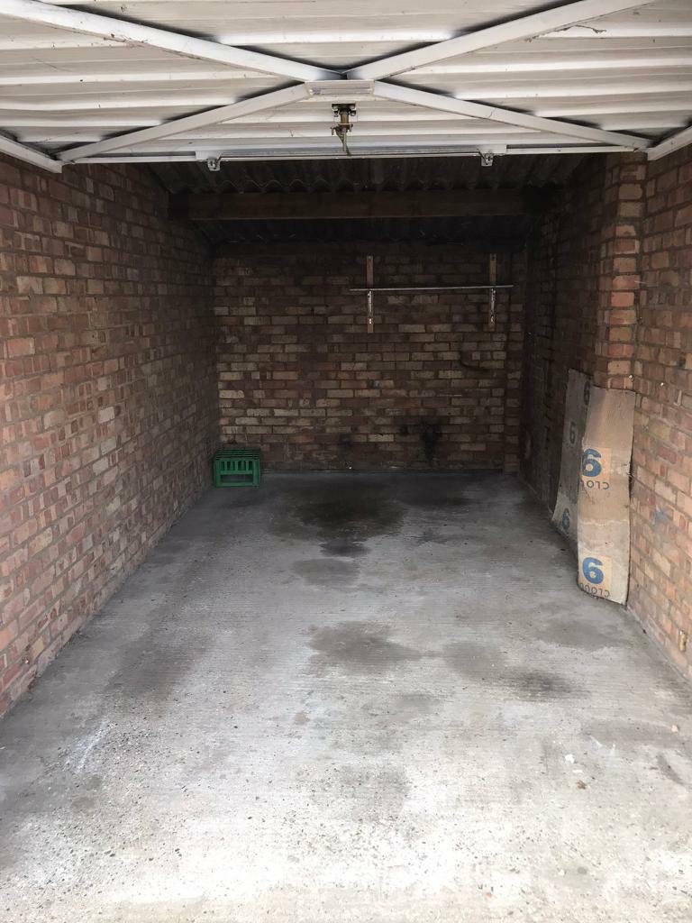 Lock up Garages To Rent in Enfield, London Gumtree