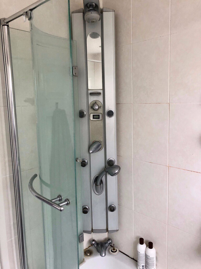 jet shower unit