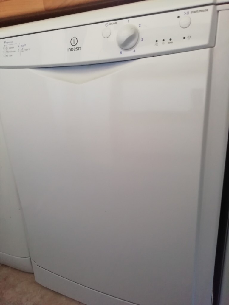 Indesit full size dishwasher in Retford, Nottinghamshire Gumtree