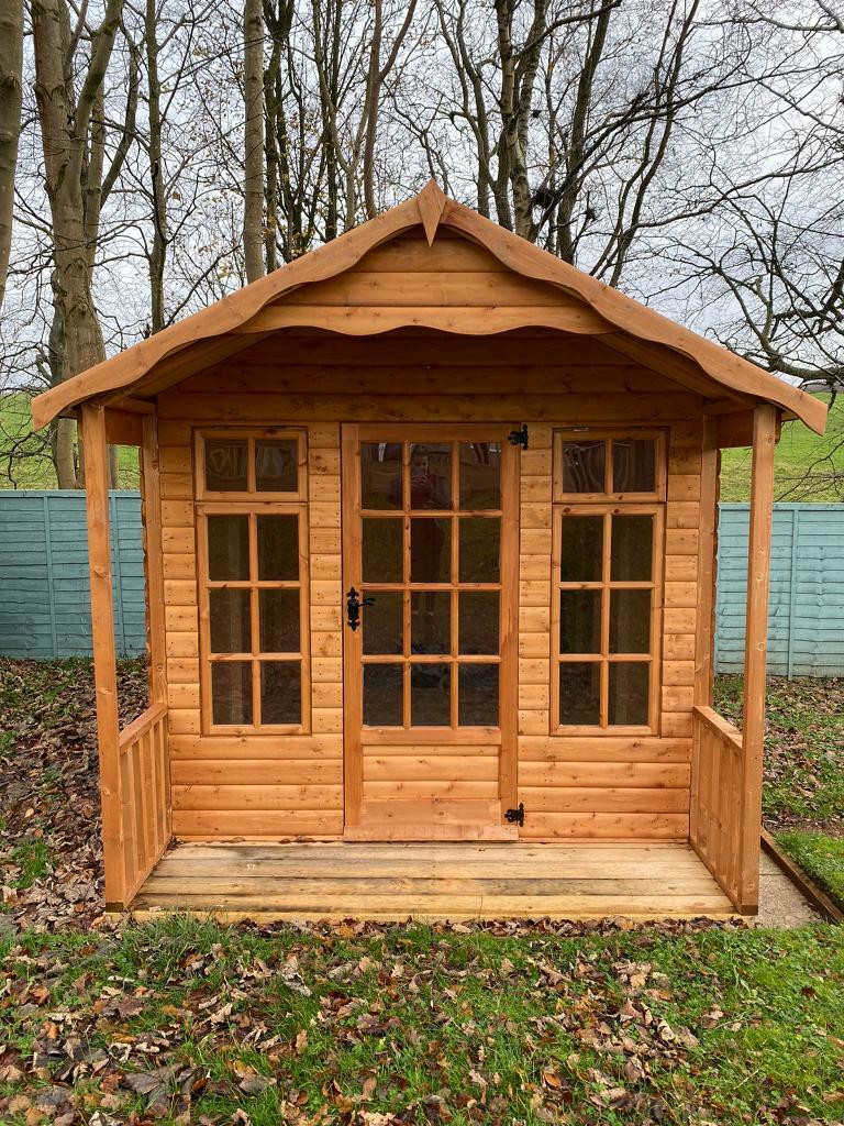 12ft x 8ft Summerhouse with Porch in Wishaw, North Lanarkshire Gumtree