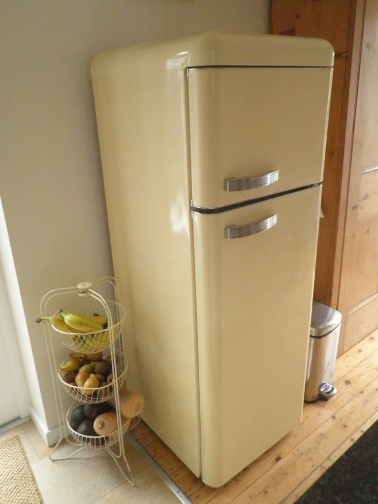 Swan Retro Fridge Freezer
