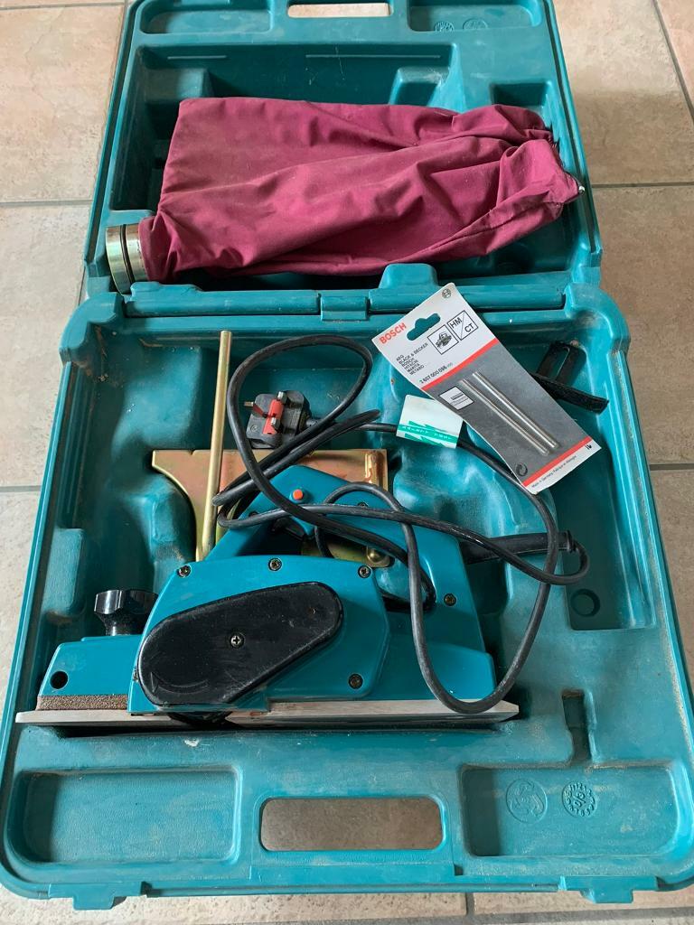 Makita Planer 1923H 240V includes 2 new blades in Coventry, West