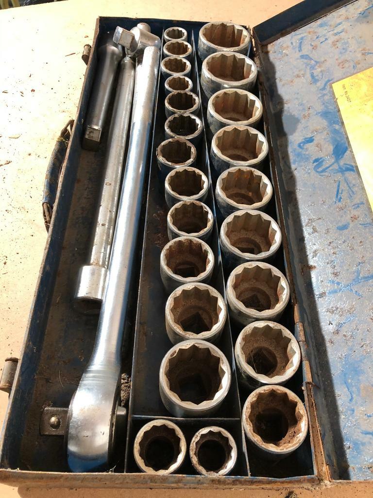 Boxed large socket set heavy duty engineer mechanic in Adel, West