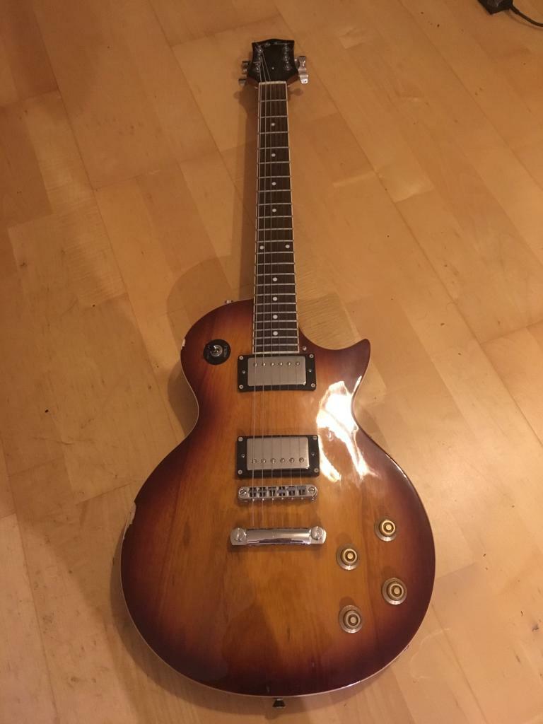 Les Paul copy electric guitar Jay Turser in Seven Sisters, London