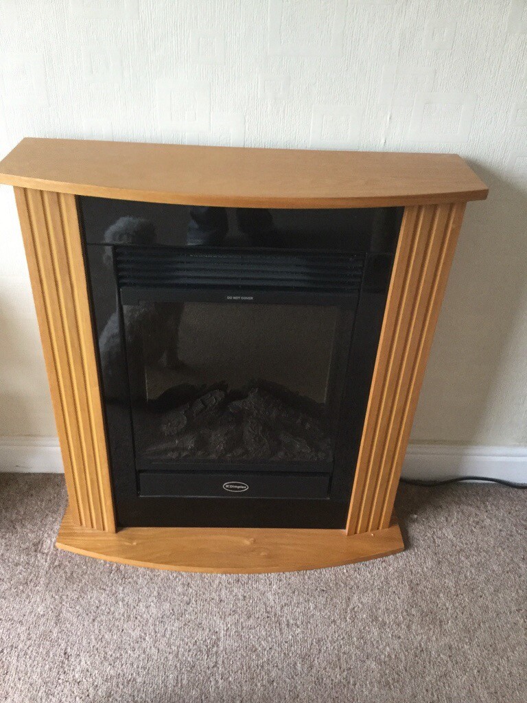 Remote control Dimplex Electric fan fire and surround in Liversedge