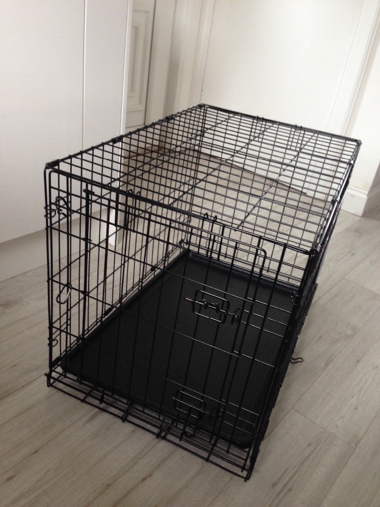 Medium size dog cage excellent condition in Lochwinnoch, Renfrewshire Gumtree