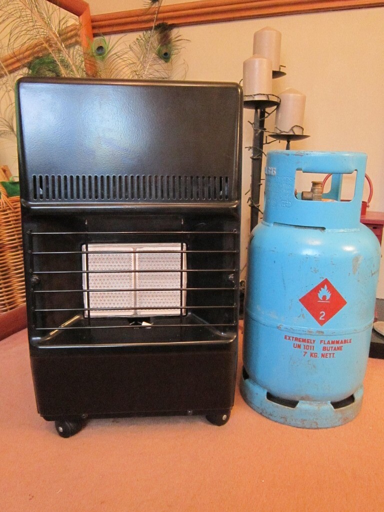 REDUCED, SMALL GENUINE SUPERSER GAS HEATER WITH FULL GAS BOTTLE, VGC