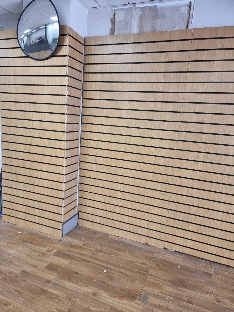 Used 4 X SLATWALL FOR SHOP RETAIL SHOP DISPLAY / KITCHEN / GARAGE ETC