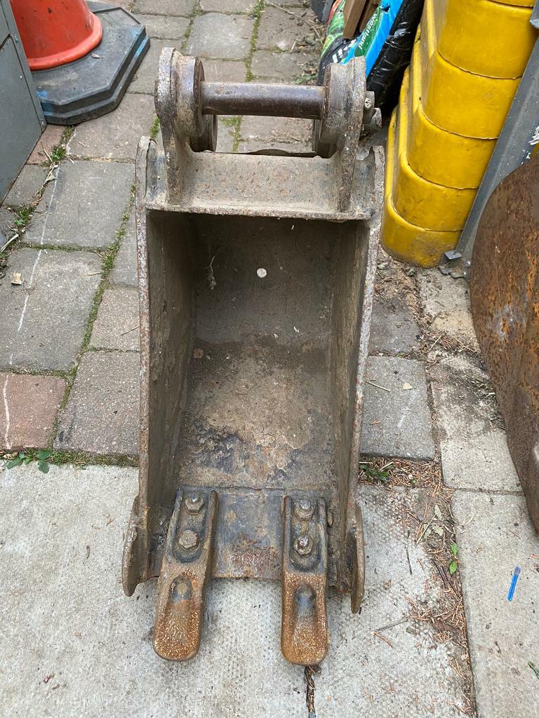 JCB mini digger bucket in Hinckley, Leicestershire Gumtree