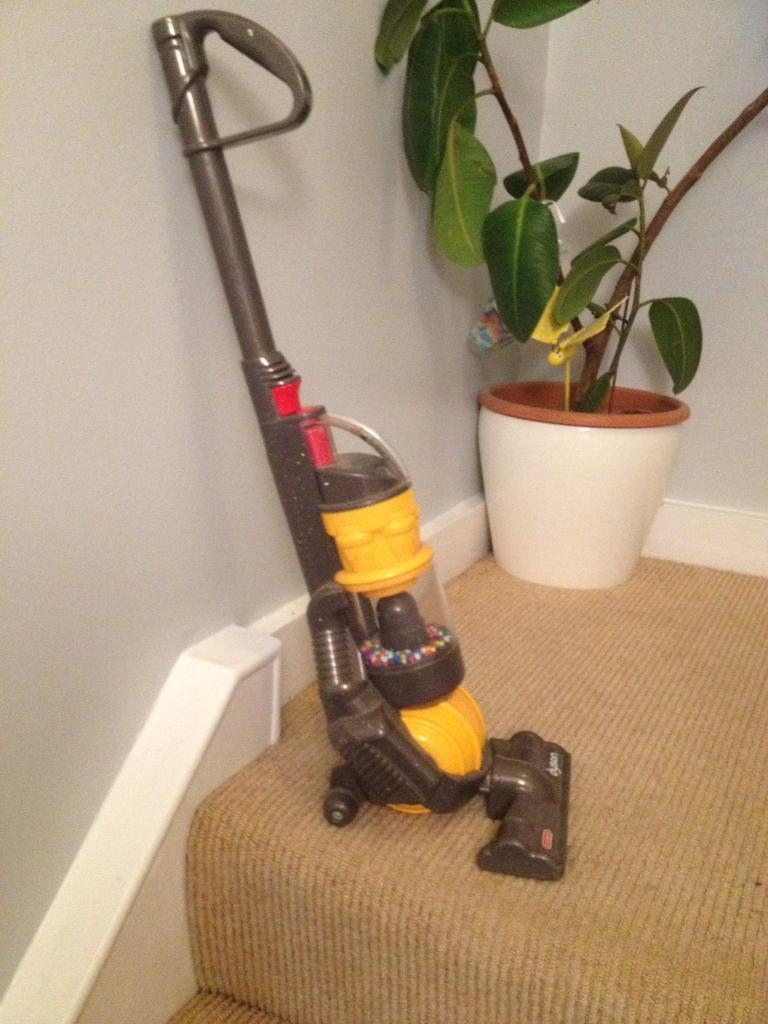 Child hoover in Kingsclere, Berkshire Gumtree