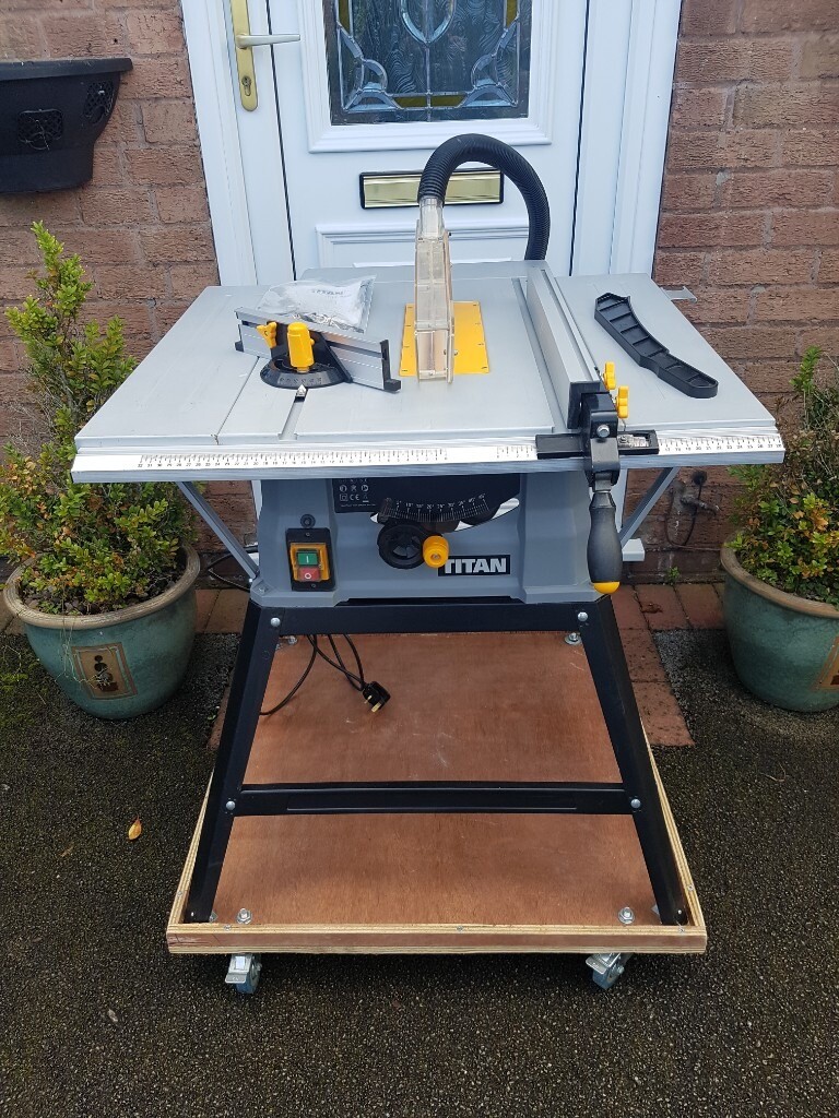 titan table saw in Werrington, Staffordshire Gumtree