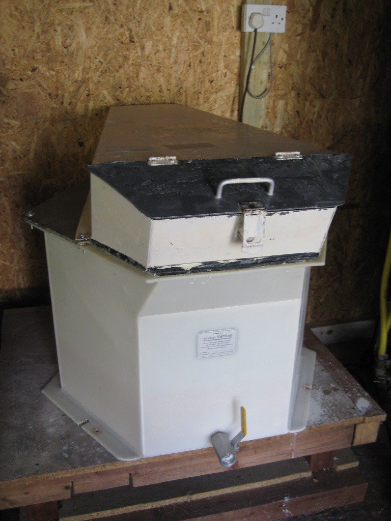 clay Slip mixer / pottery blunger for ceramic moulds in Neath, Neath