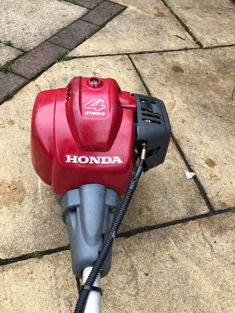 Honda petrol 4 stroke strimmer brush cutter in Larkhall, South