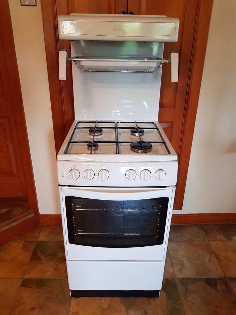 New world HL50 gas cooker with eye level grill in Huddersfield, West Yorkshire Gumtree