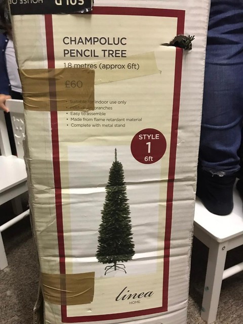 Christmas Tree In Brentwood Essex Gumtree