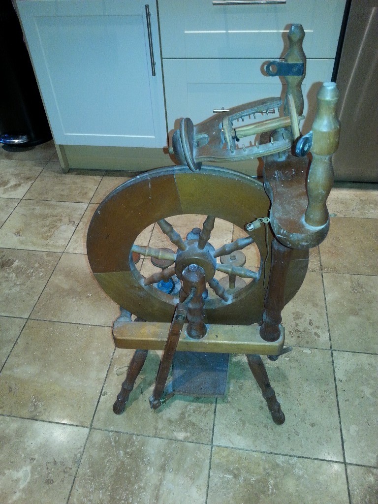 Antique ashford traveller spinning wheel | in Trumpington