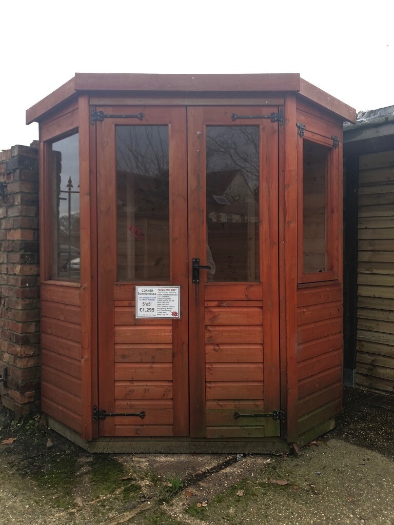 5' x 5' Corner Summer House in West Parley, Dorset Gumtree