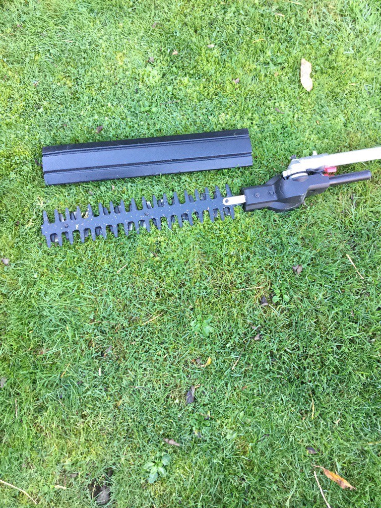 Bosch long reach hedge trimmers in Dundonald, Belfast Gumtree