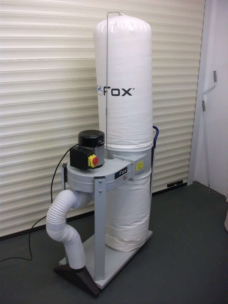 Dust Extractor. FOX F50841 240v 1Hp 80 Litre Portable in Bedlington