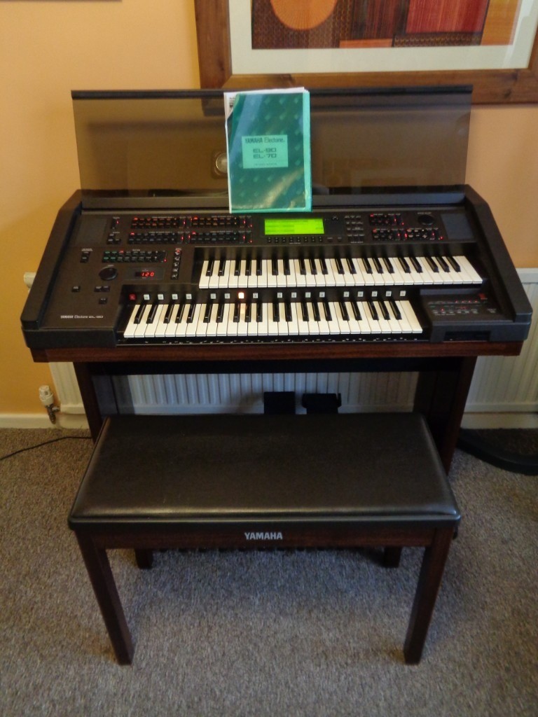 Yamaha Electone EL90 Electronic Organ / Keyboards in Birstall