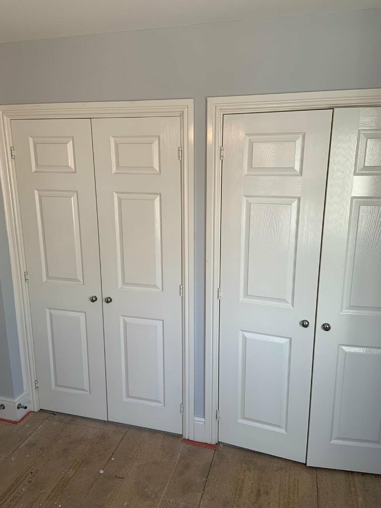 Four Wardrobe Doors 2 With Mirrors Inside In Burntwood
