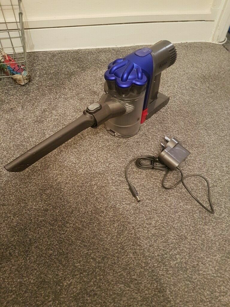 Dyson Digital Slim Dc35 Multi Floor Lightweight Cordless Vacuum Cleaner Used Fully Work In Camberwell London Gumtree