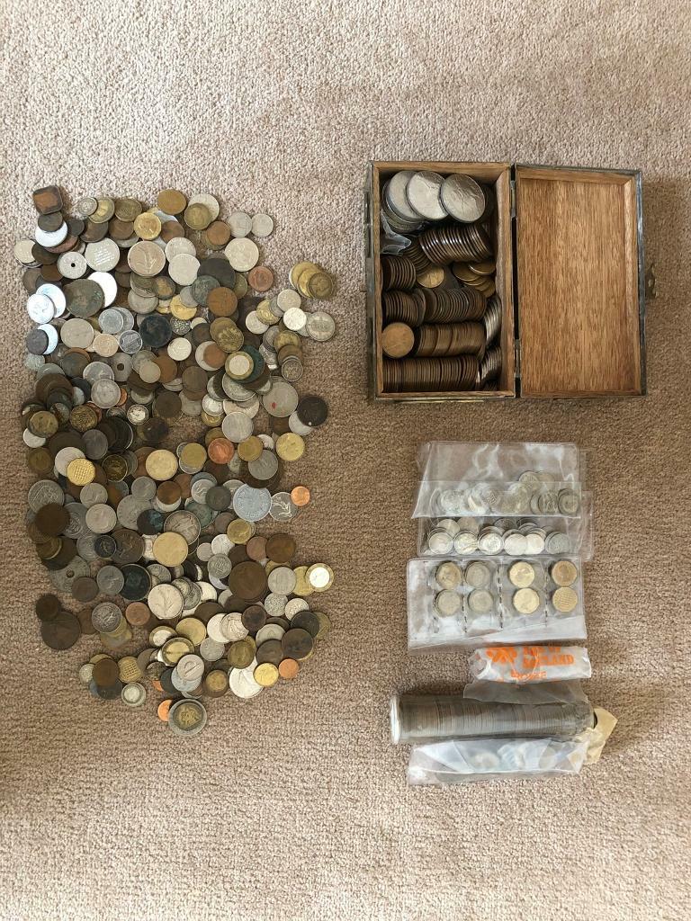 Hundreds of loose coins in Hamilton, South Lanarkshire Gumtree