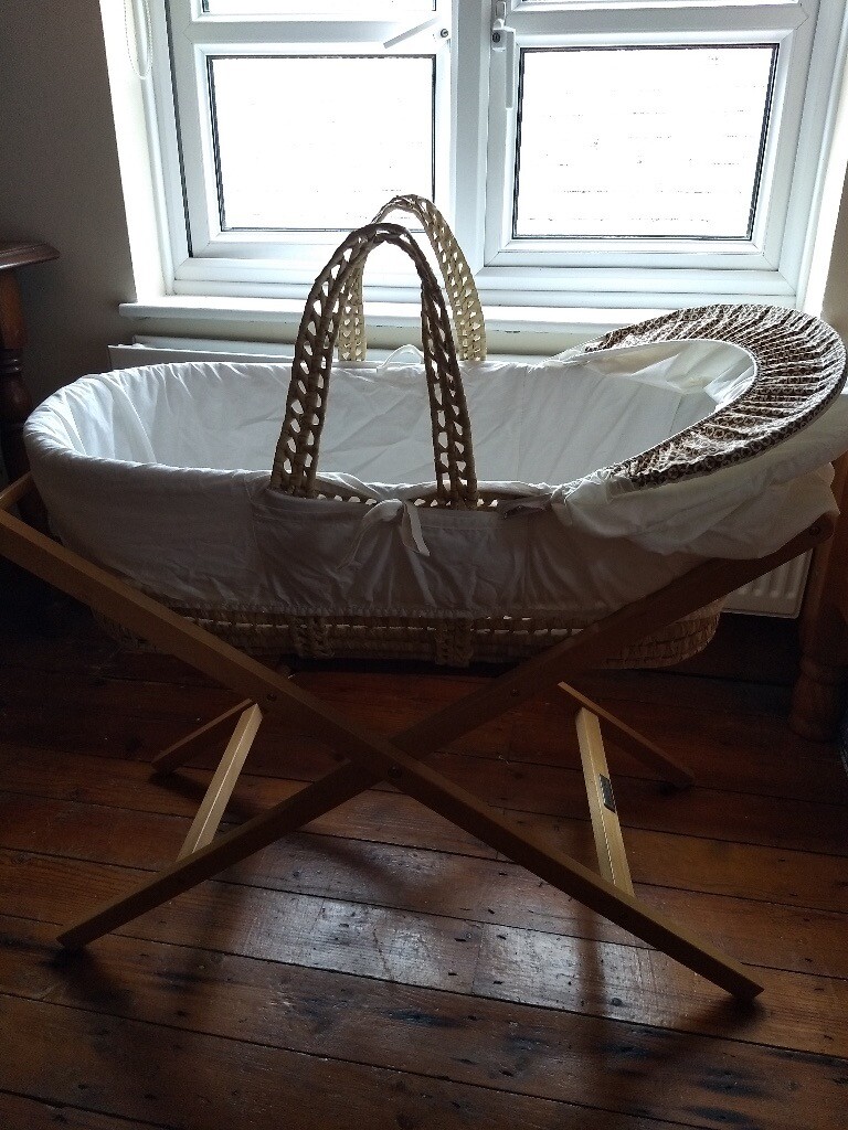 Moses basket and stand in Narberth, Pembrokeshire Gumtree
