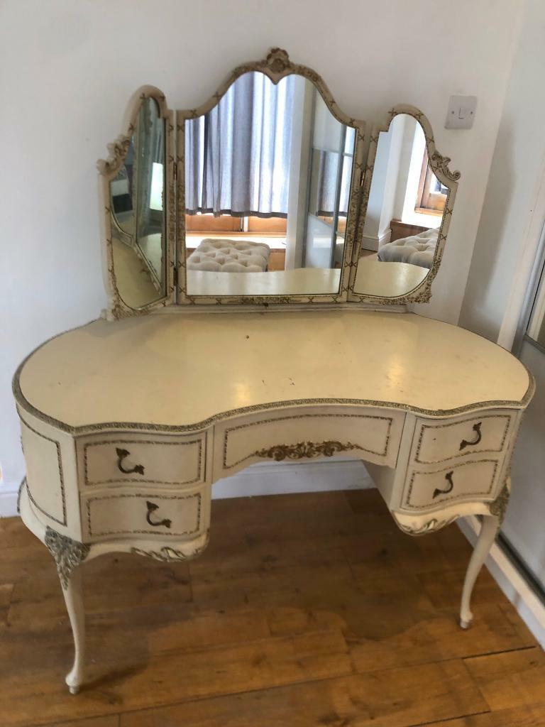 Vintage Victorian solid wood dressing table in Southfields, London
