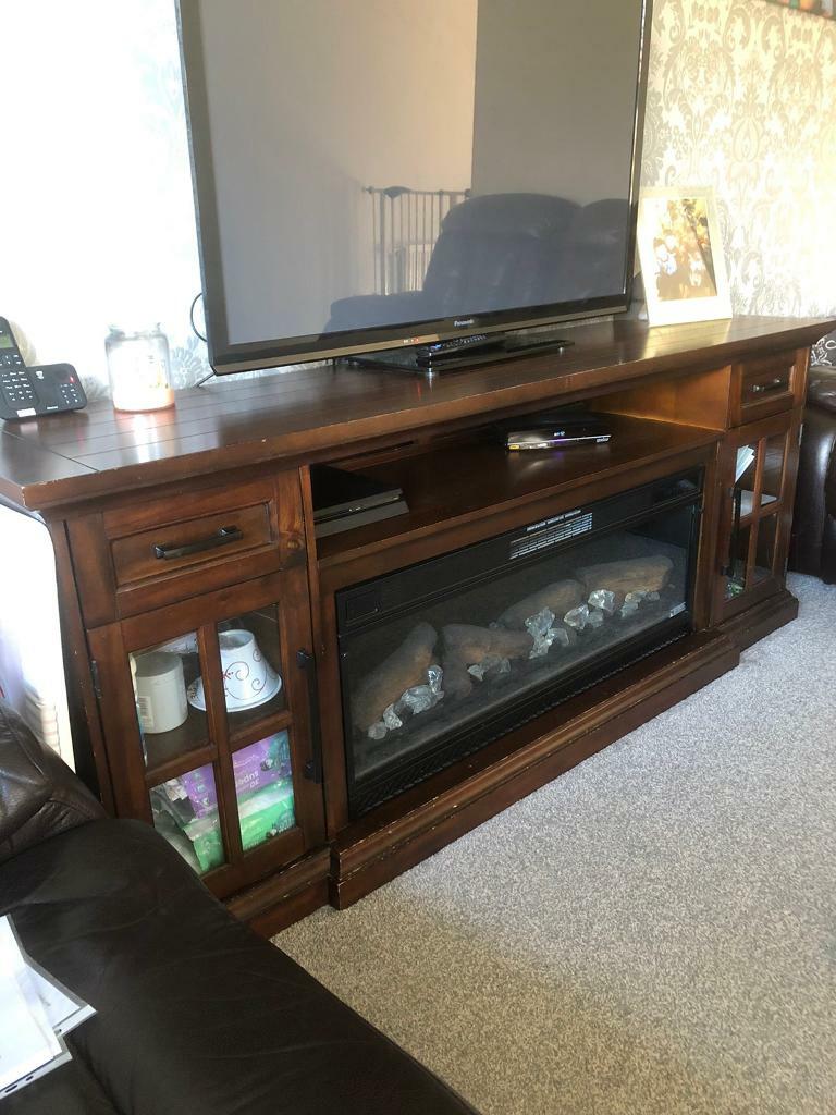 Tresanti Tv Unit With Electric Fireplace In Thatcham Berkshire