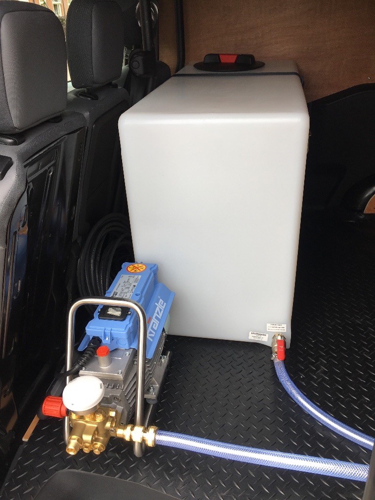 Kranzle HD 7/122 Pressure washer and 210 Liter Baffled Water Tank. Both